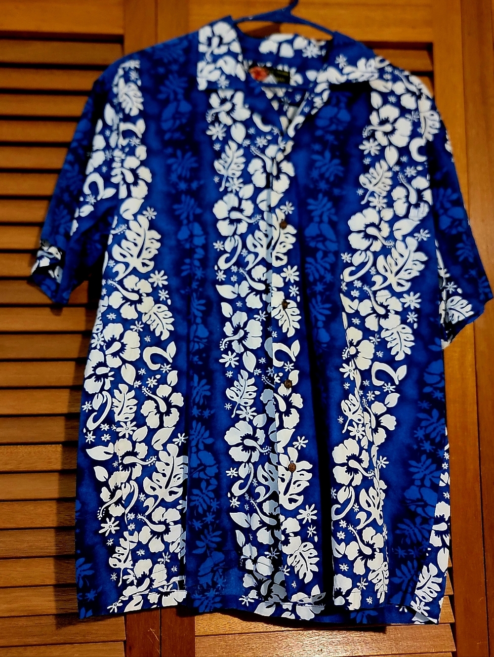 Men's Blue Floral Casual Button-Down Shirt